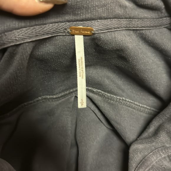 Ruby Jacket - Picture 3 of 4